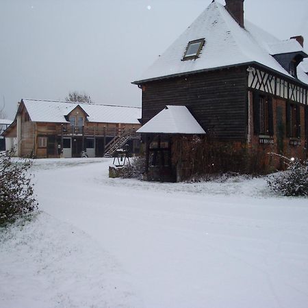 Bed and Breakfast Ferme De La Cacheterie, Fleury-la-Foret Экстерьер фото